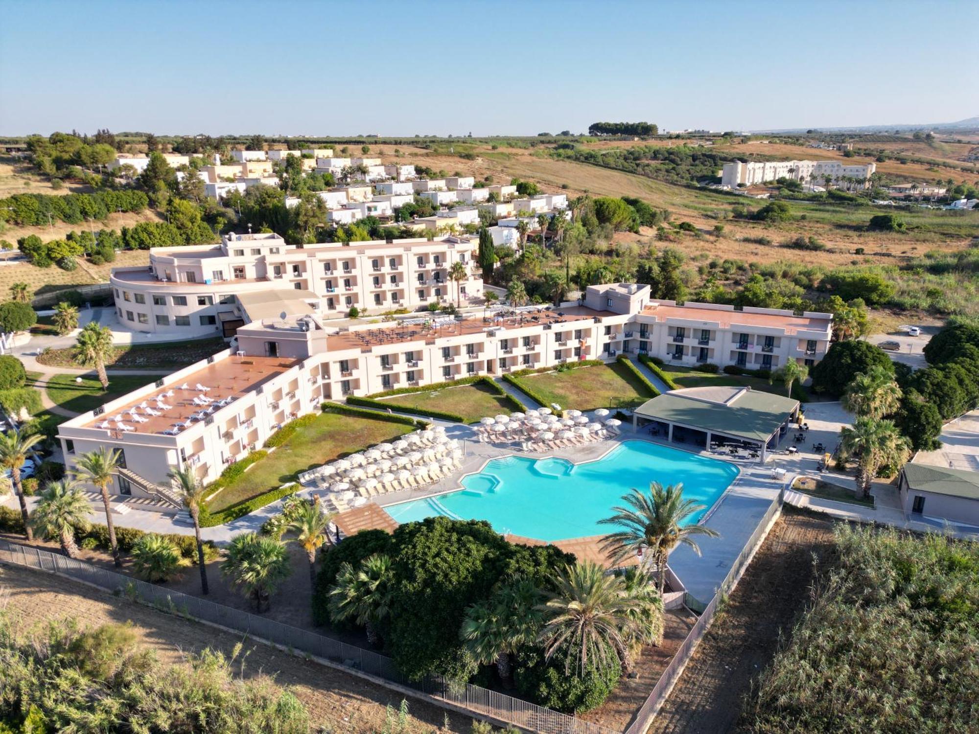 Hotel Zeta Club Selinunte Marinella di Selinunte Esterno foto